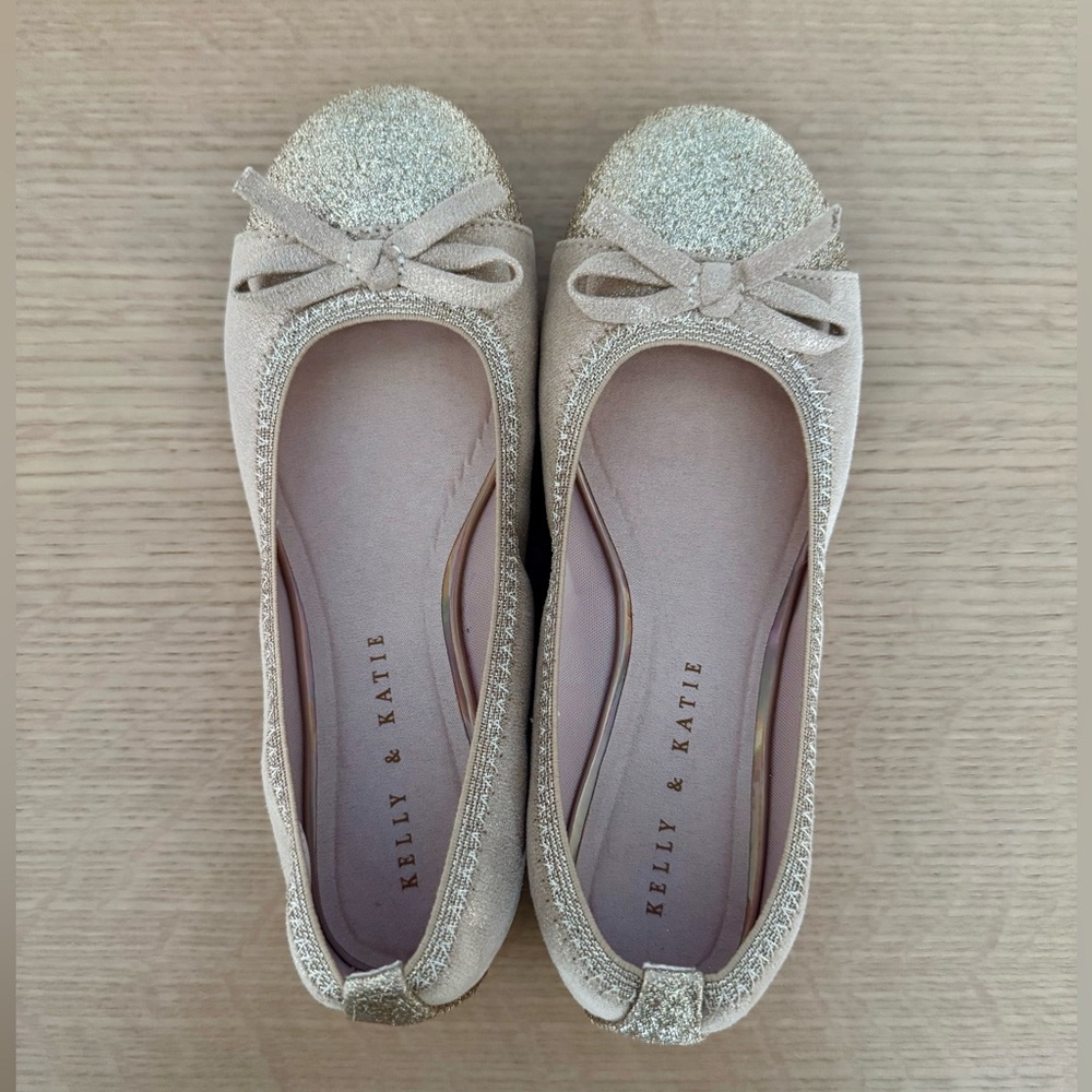 Kelly & Katie Fiona Blush Textile Glitter Bow Toe Shoes Girls Size 3